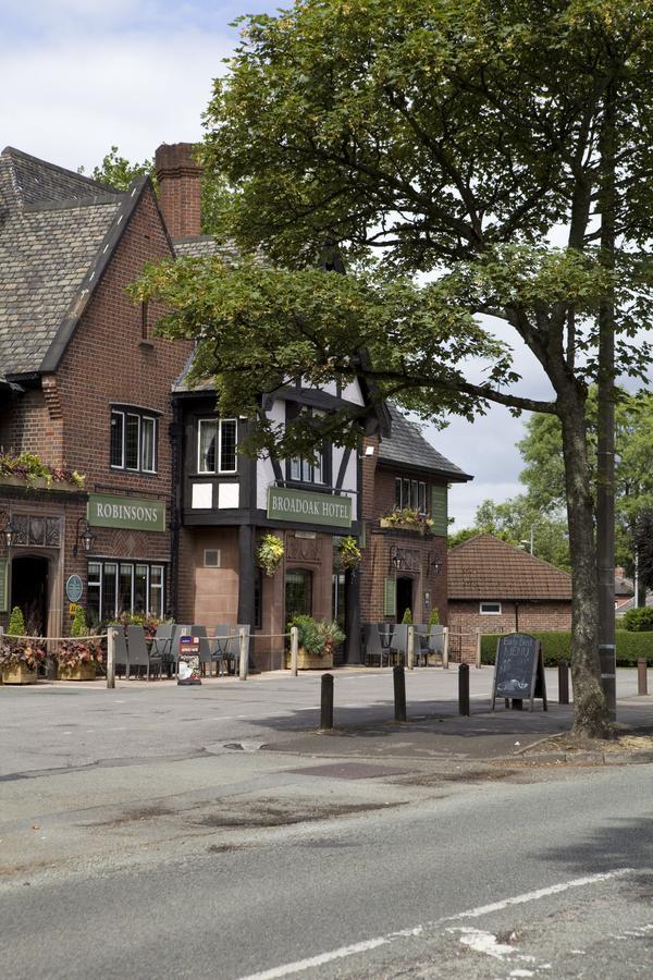 The Broadoak 4* Ashton-under-Lyne